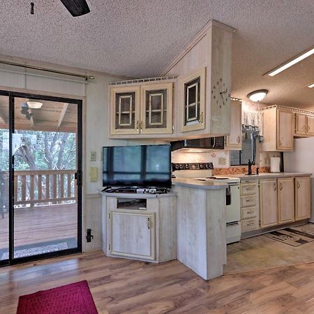 Show Low Home With Deck And Grill - 13 Mi To Hon-Dah! 외부 사진